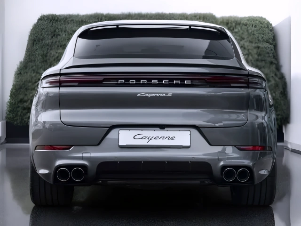 Porsche Cayenne Coupe S E-Hybrid (5)