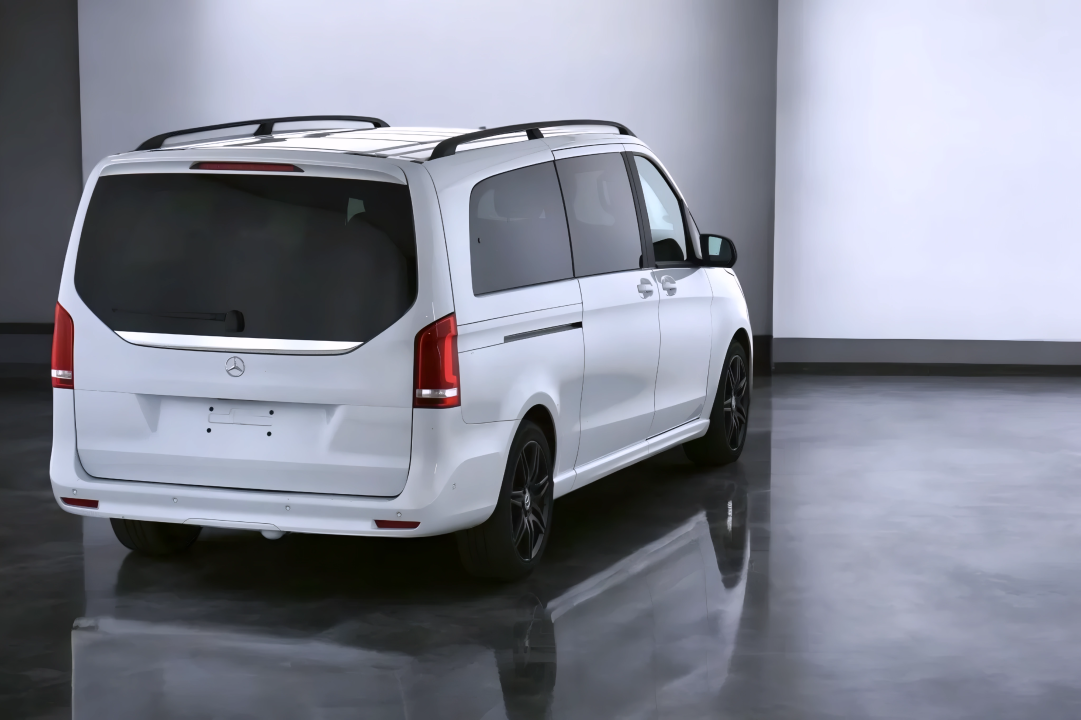 Mercedes-Benz V 300d Extralong Avantgarde (4)