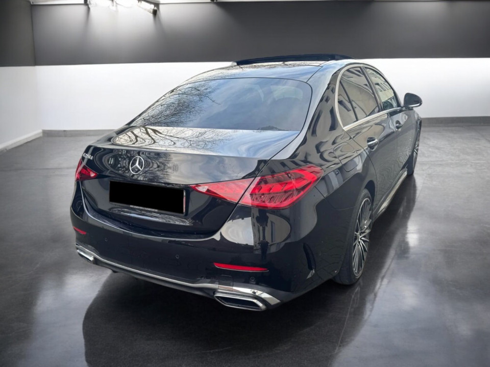 Mercedes-Benz C 220d AMG Line (2)