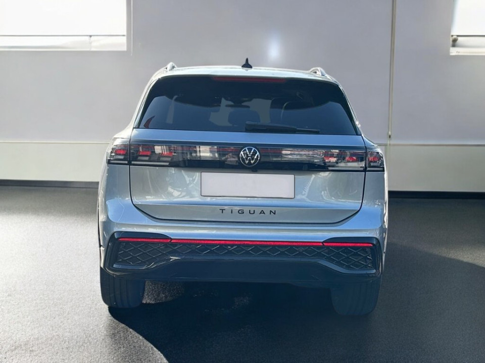 Volkswagen Tiguan 2.0 TSI DSG 4MOTION R-Line (3)