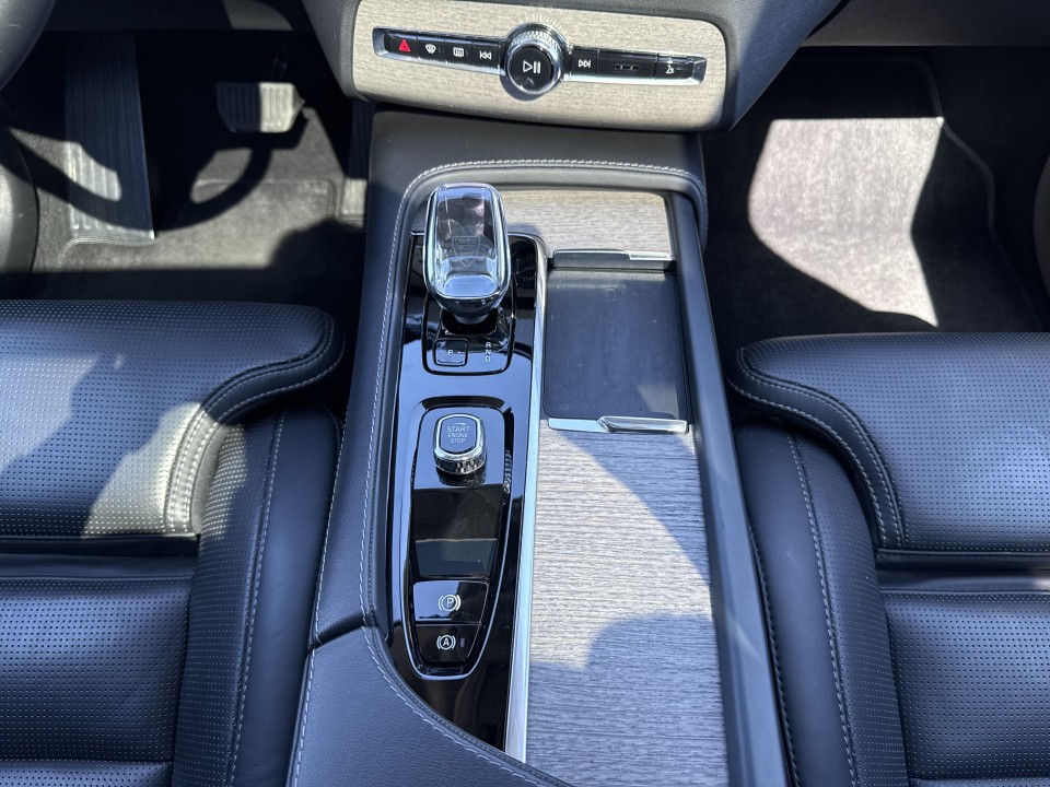 Volvo XC 90 T8 Recharge AWD Ultimate Bright - foto 32