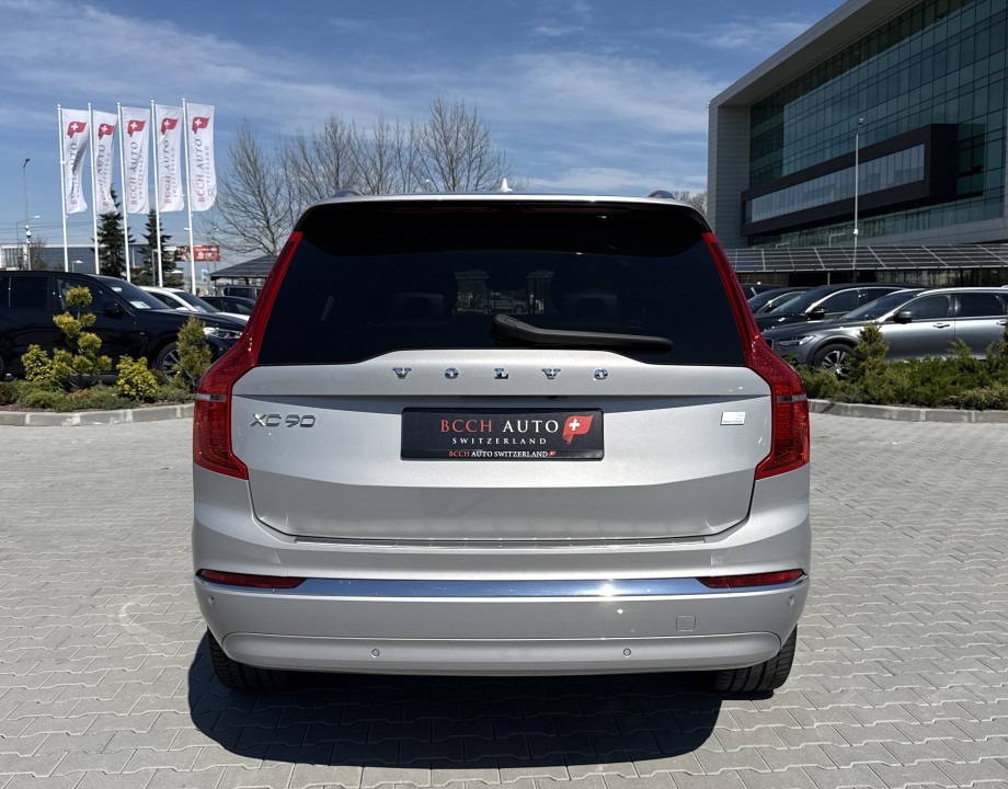 Volvo XC 90 T8 Recharge AWD Ultimate Bright (4)
