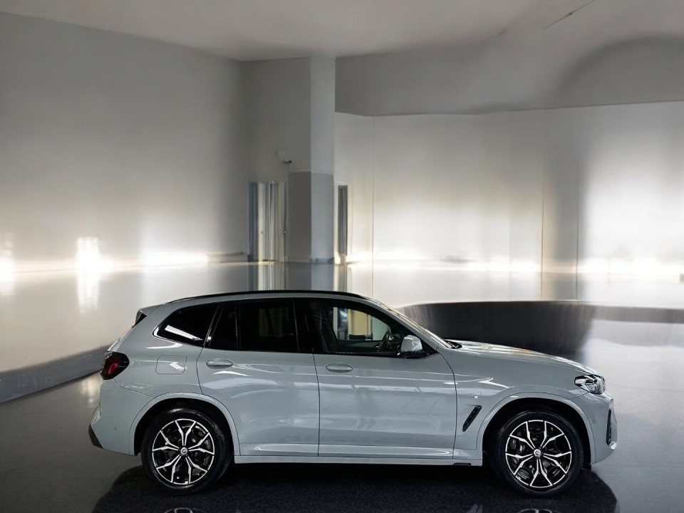 BMW X3 xDrive30i M-Sport (2)