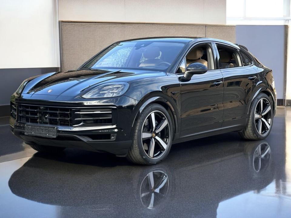 Porsche Cayenne Coupe E-Hybrid (2)