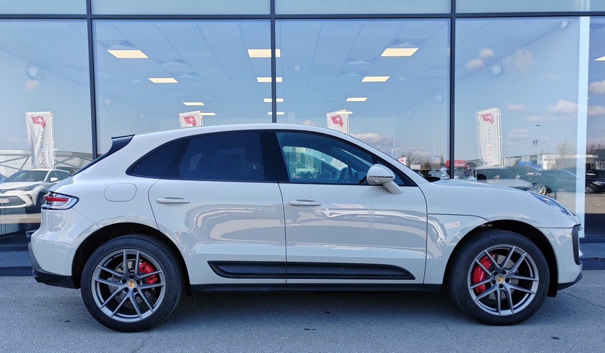 Porsche Macan S (2)
