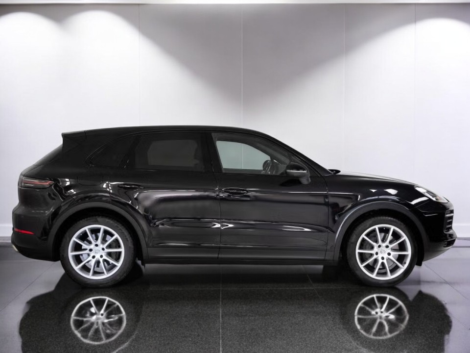 Porsche Cayenne (5)