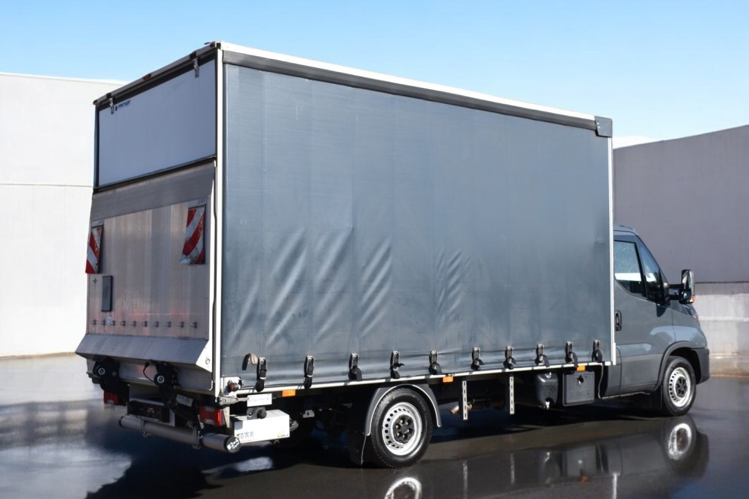 Iveco Daily TDI (3)