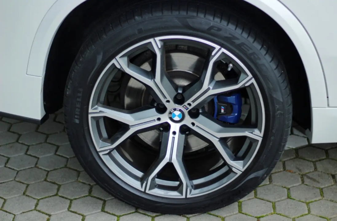 BMW X5 xDrive 30d M Sport - foto 8