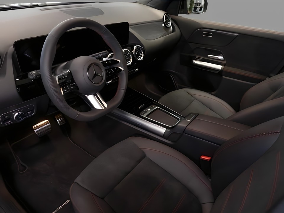 Mercedes-Benz GLA 200 AMG Line (5)