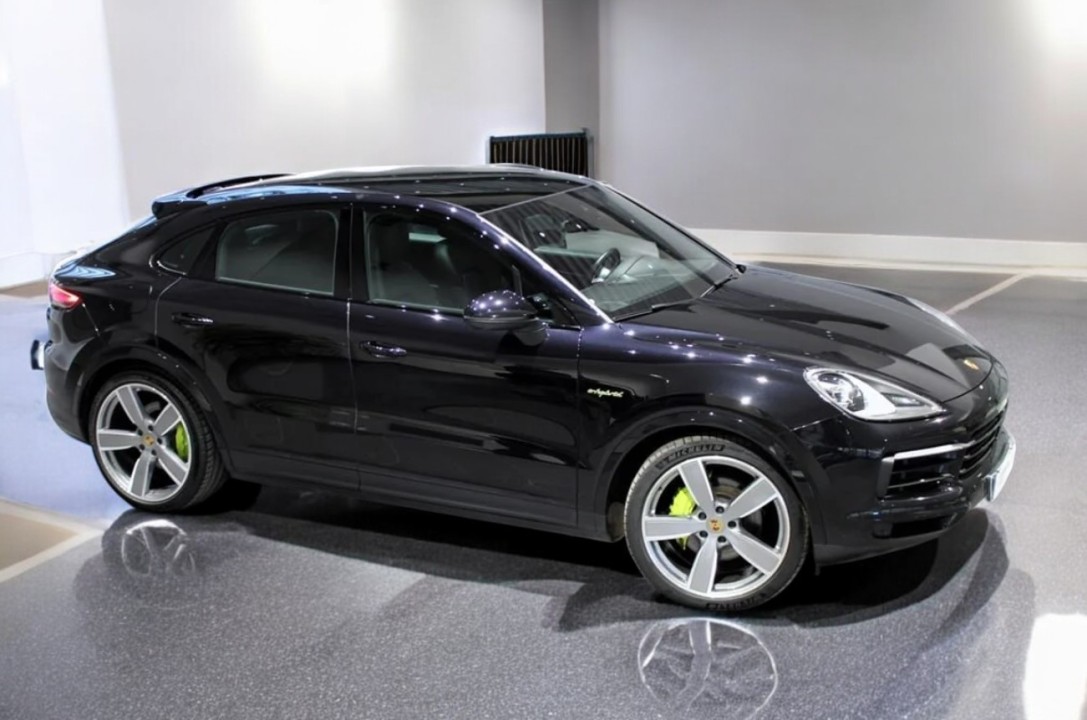 Porsche Cayenne Coupe E-Hybrid (2)