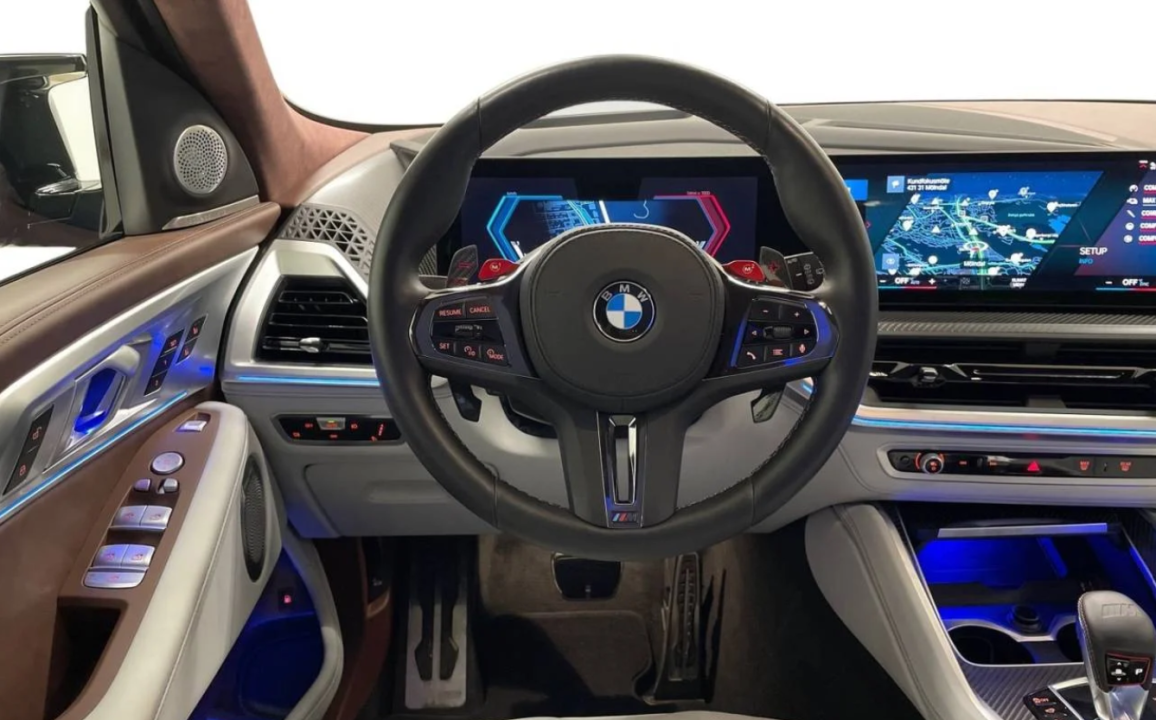 BMW XM 4.4 V8 (653 CP) Plug-in hybrid xDrive Steptronic - foto 12