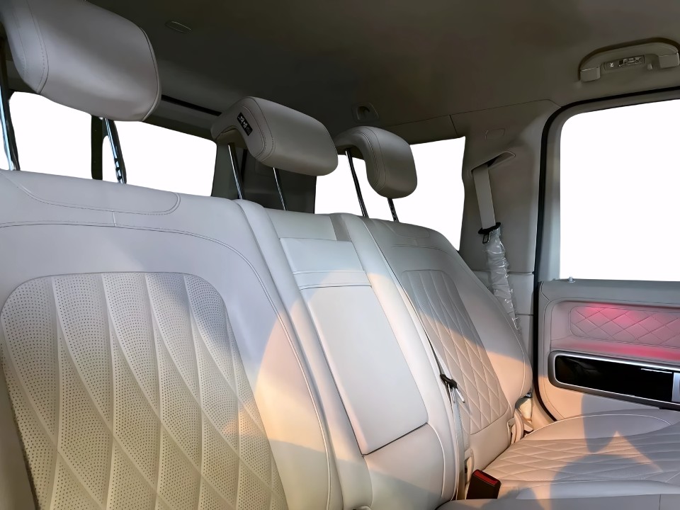 Mercedes-Benz G 400 d - foto 10