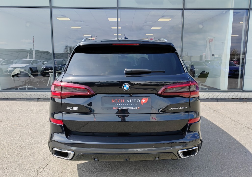 BMW X5 xDrive45e M-Sport (4)