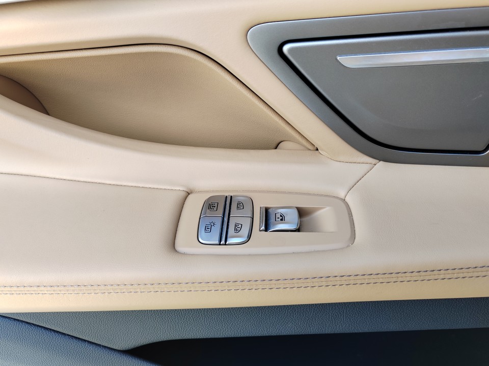 BMW Seria 7 740Ld xDrive - foto 29