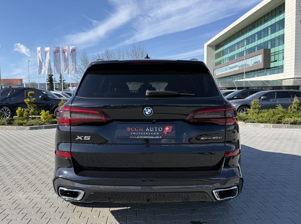 BMW X5 xDrive45e M-Sport (4)