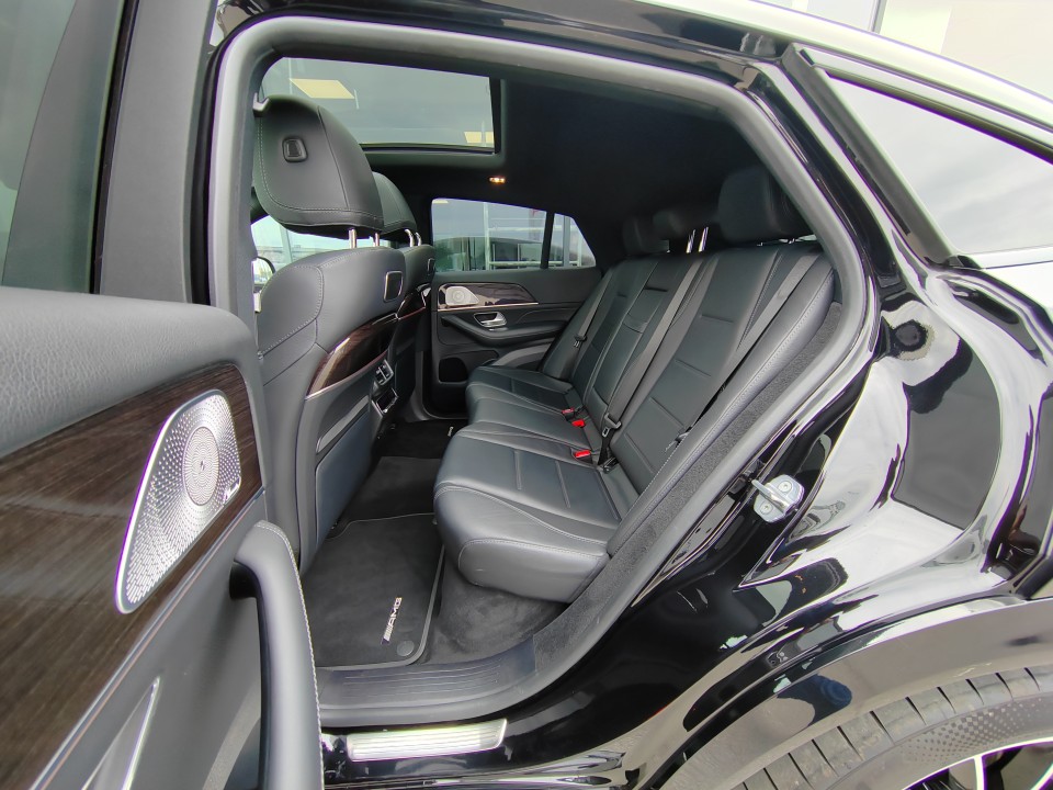Mercedes-Benz GLE Coupe 400d 4MATIC AMG - foto 11