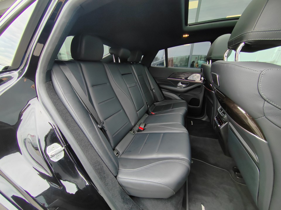 Mercedes-Benz GLE Coupe 400d 4MATIC AMG - foto 18