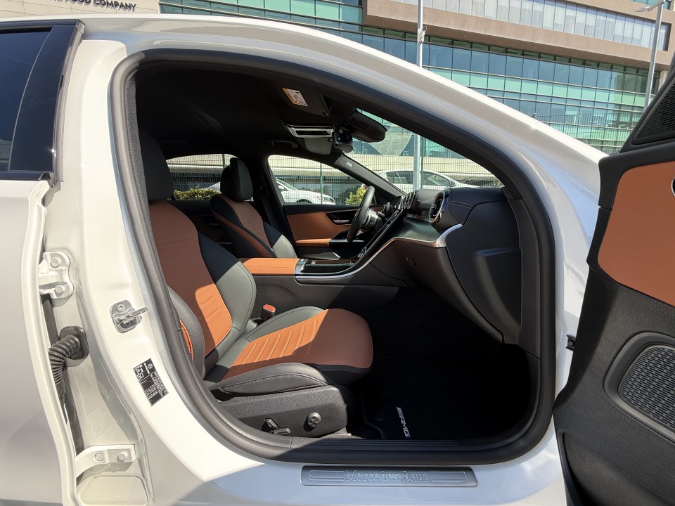 Mercedes-Benz C 180 AMG - foto 15