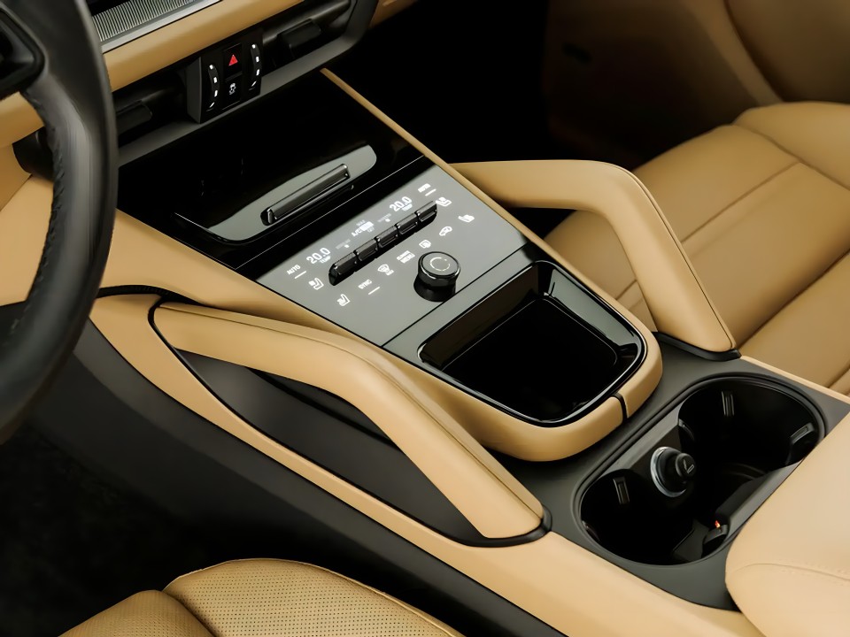 Porsche Cayenne E-Hybrid - foto 10