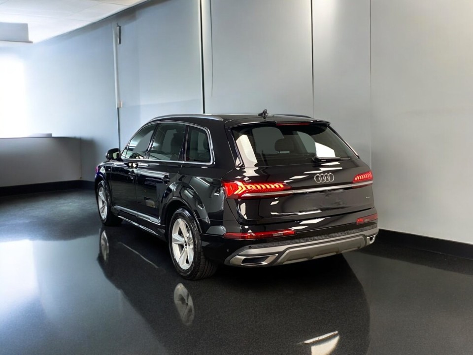 Audi Q7 Sline 55 TFSI quattro (4)