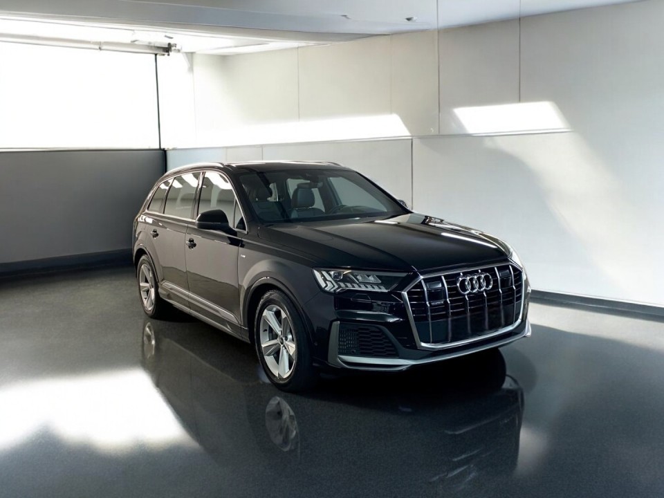 Audi Q7 Sline 55 TFSI quattro (2)