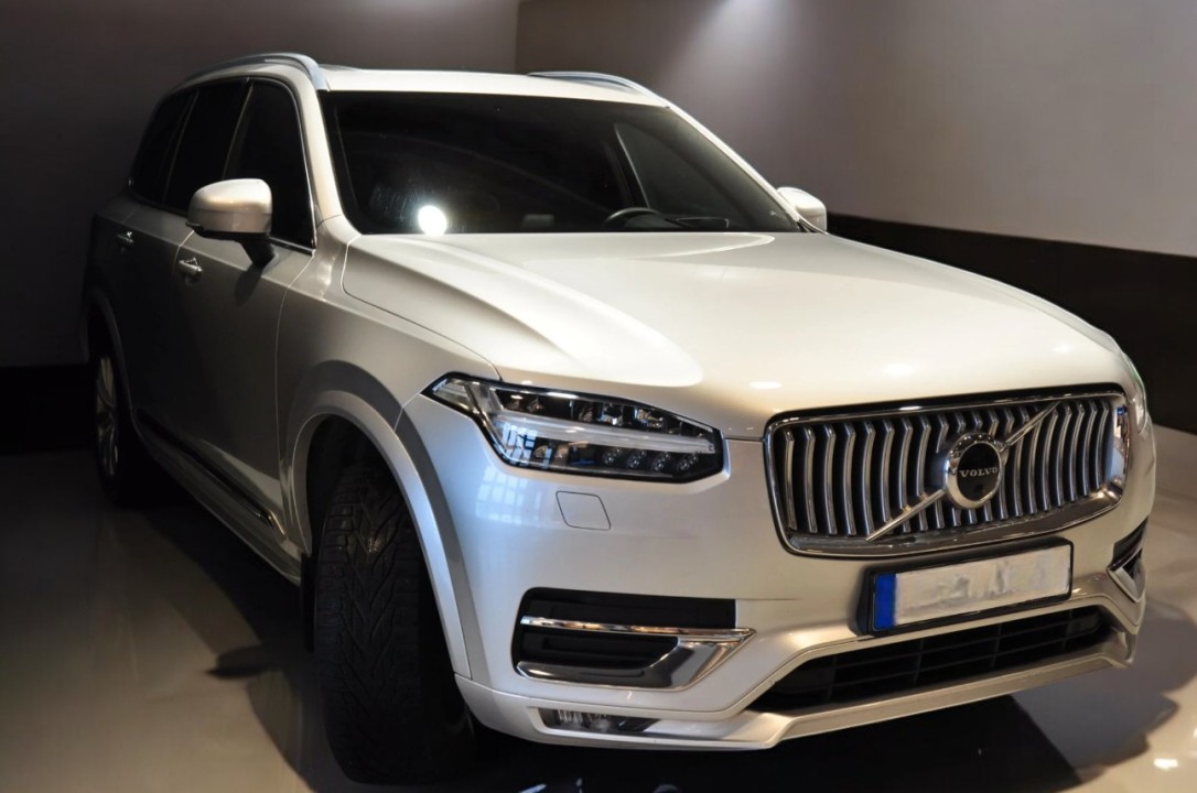 Volvo XC 90 Volvo XC90 T5 AWD (4)