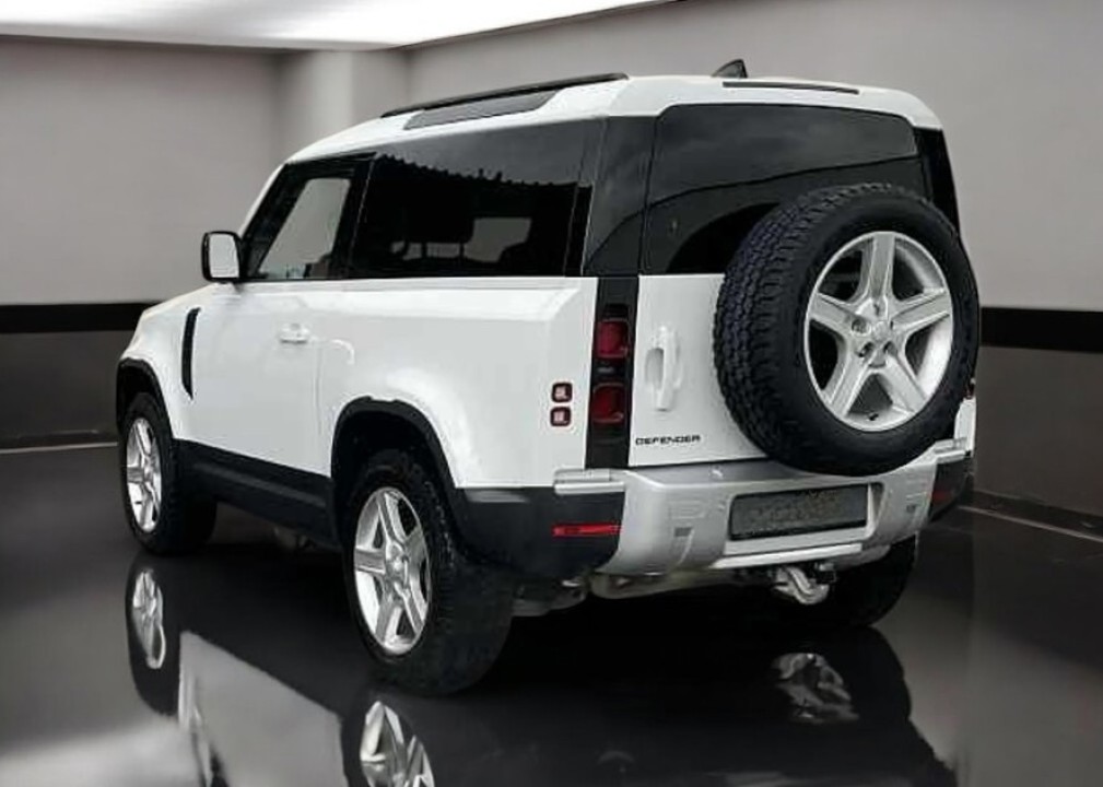 Land Rover Defender 90 MHEV (5)