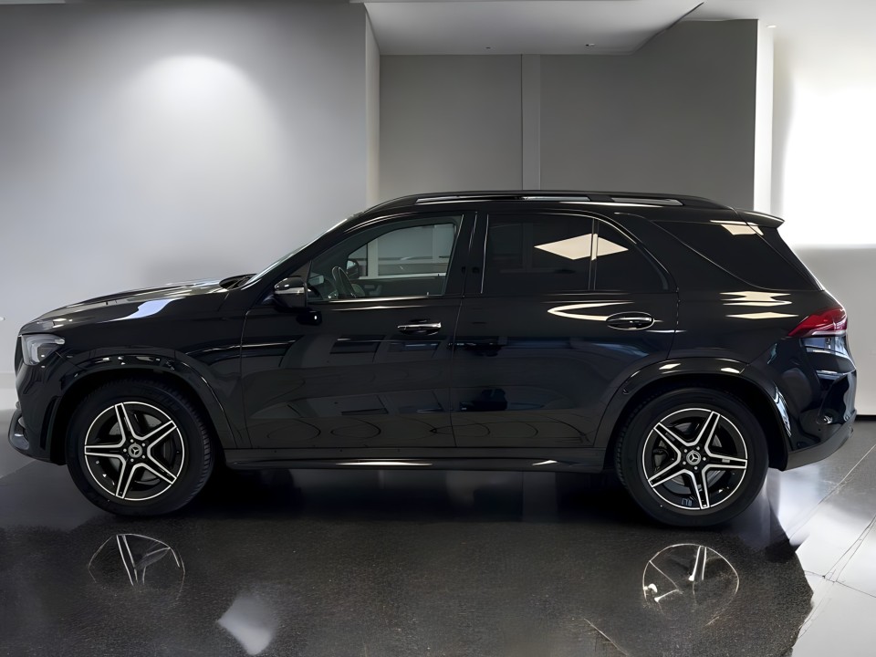 Mercedes-Benz GLE 400d 4MATIC AMG (5)