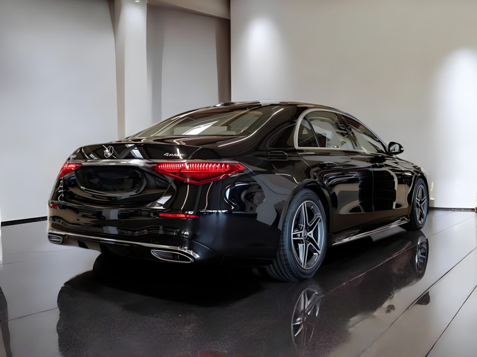 Mercedes-Benz S 5004MATIC (2)