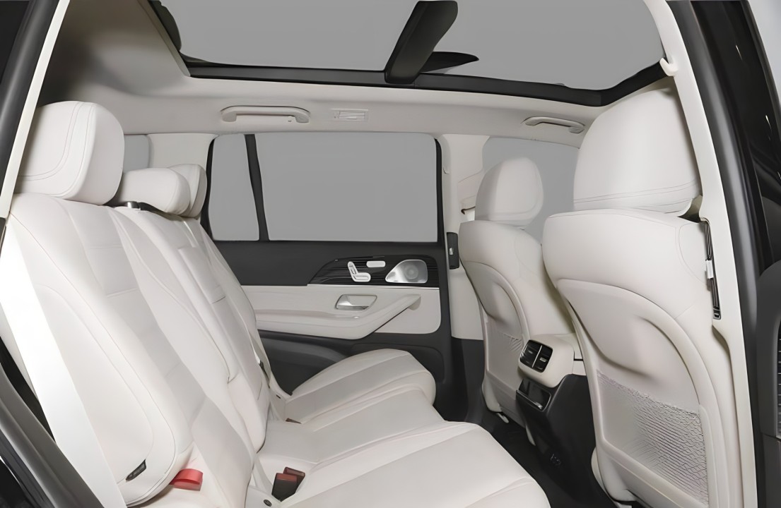 Mercedes-Benz GLS 580 4MATIC AMG - foto 9