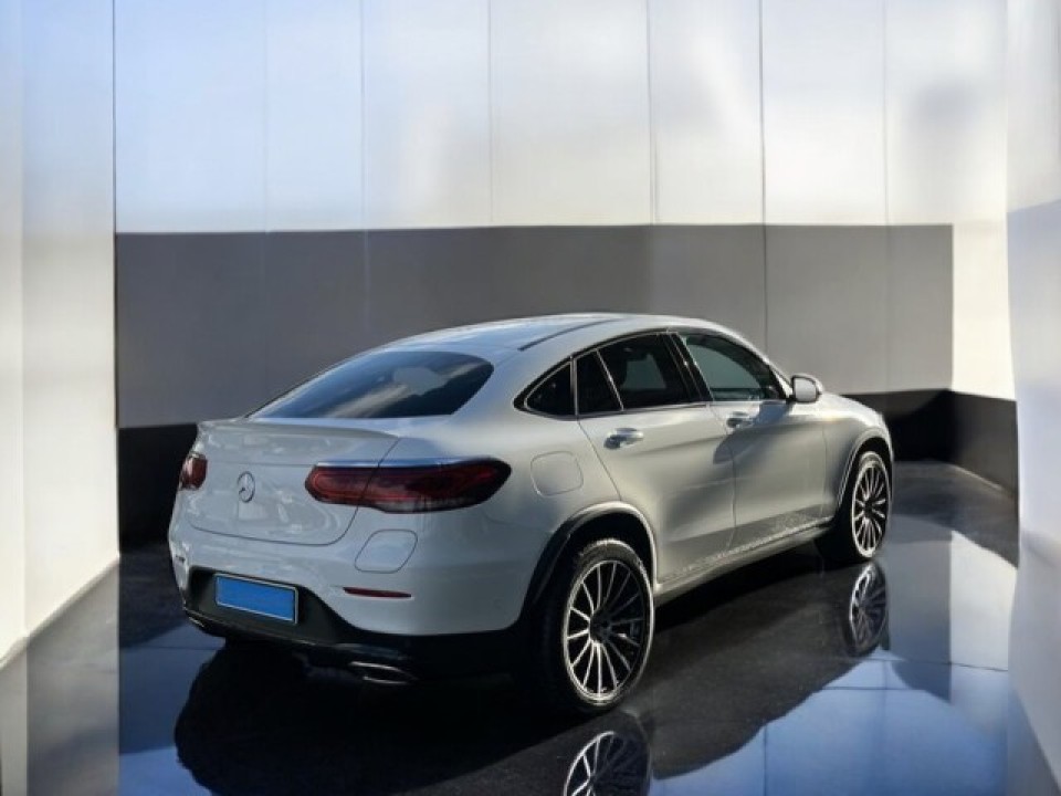 Mercedes-Benz GLC Coupe 300e 4MATIC (3)