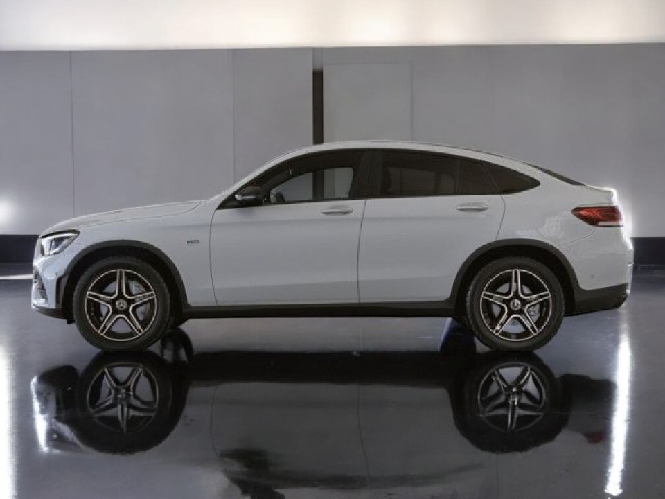Mercedes-Benz GLC Coupe 300e 4MATIC (4)