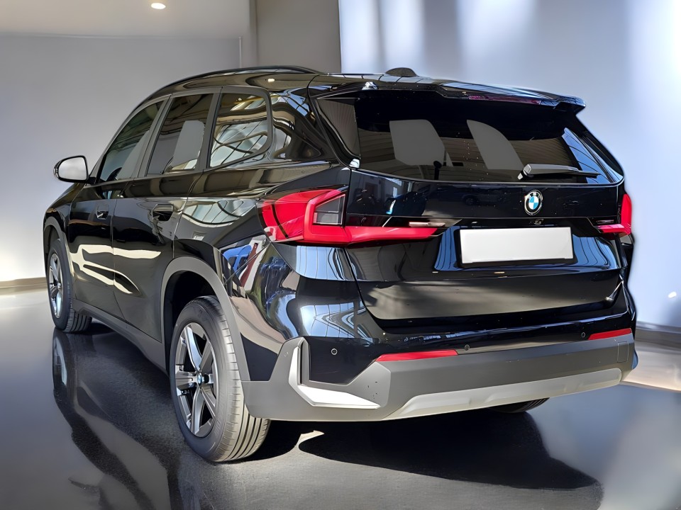 BMW X1 sDrive18i (4)