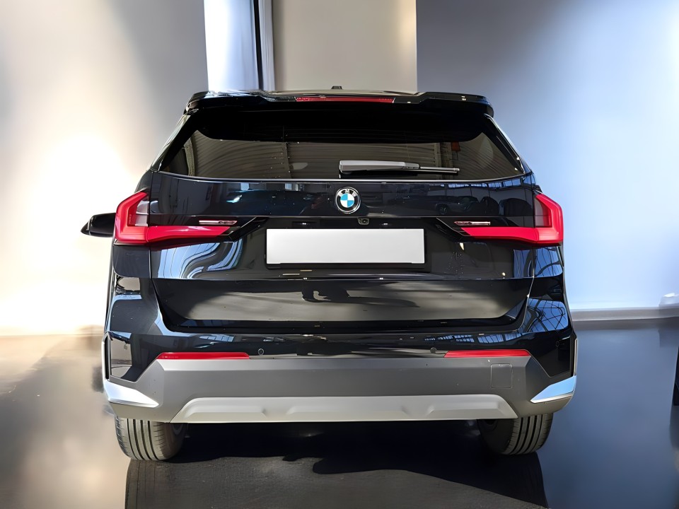 BMW X1 sDrive18i (3)