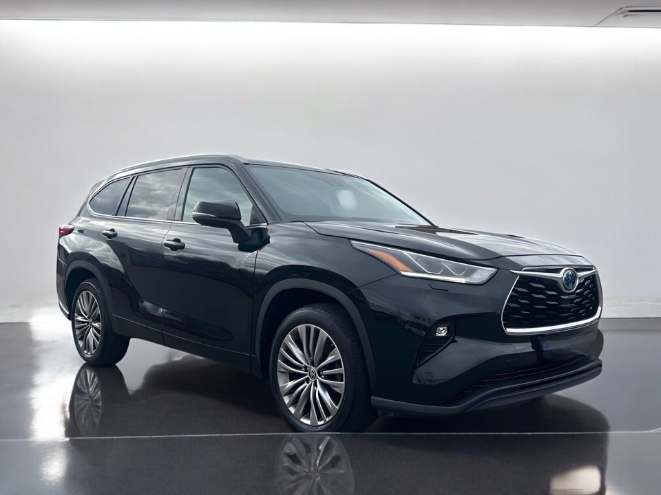 Toyota Highlander EXECUTIVE 7-Locuri