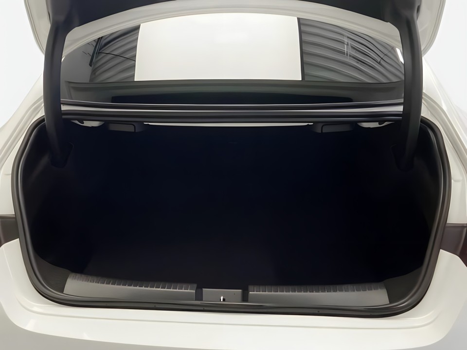 Mercedes-Benz CLA 250e AMG Line - foto 12