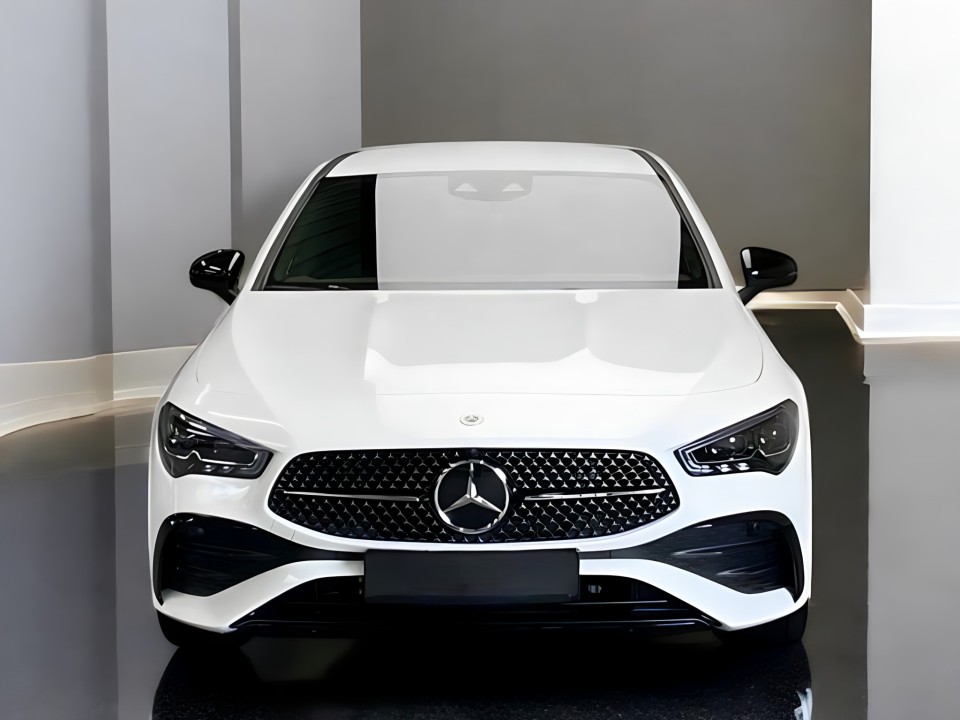 Mercedes-Benz CLA 250e AMG Line (2)