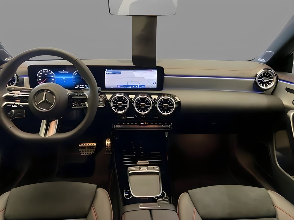 Mercedes-Benz CLA 250e AMG Line (5)