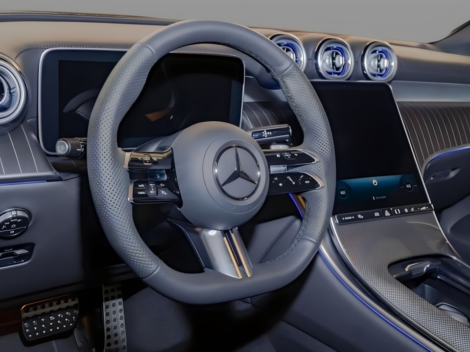 Mercedes-Benz GLC Coupe 300 4MATIC AMG Line (4)