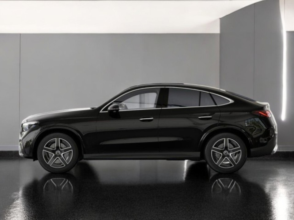 Mercedes-Benz GLC Coupe 300 4MATIC (4)