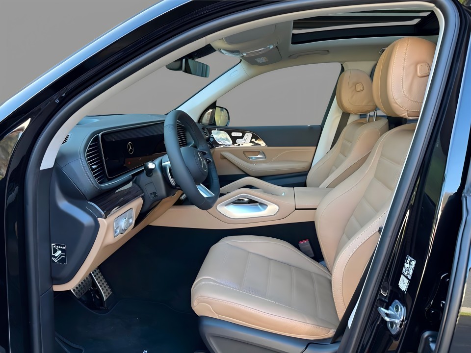 Mercedes-Benz GLS 580 (4)