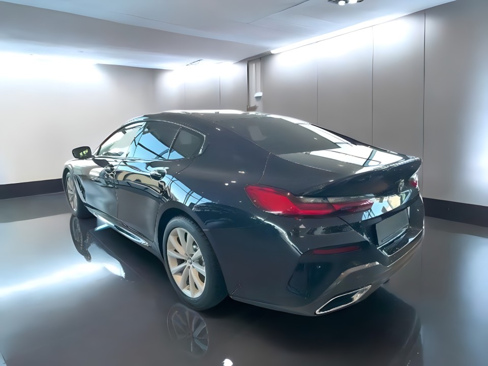 BMW Seria 8 840i xDrive Gran Coupe (3)
