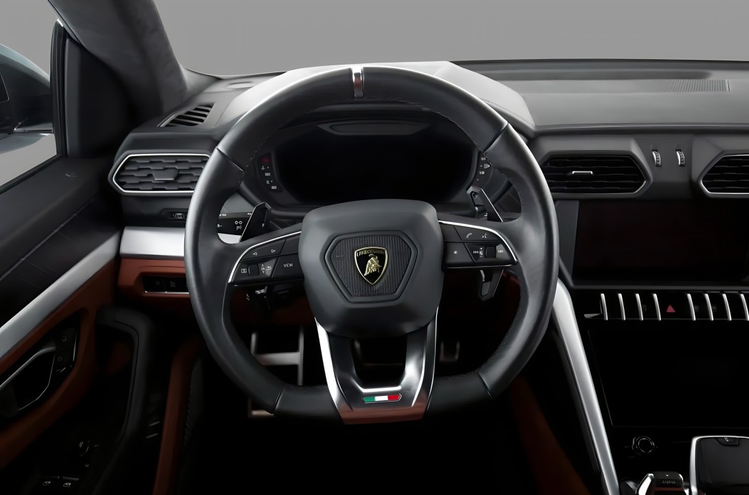 Lamborghini Urus - foto 16