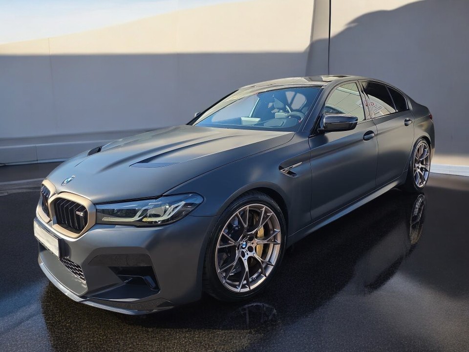 BMW M5 CS Sedan