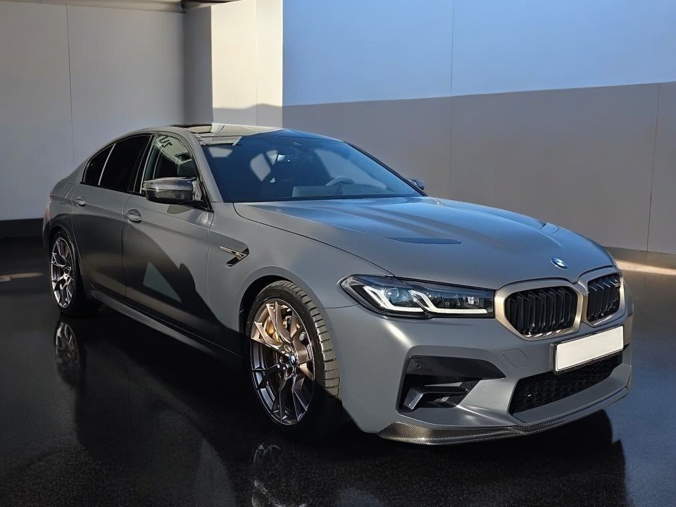 BMW M5 CS Sedan (2)