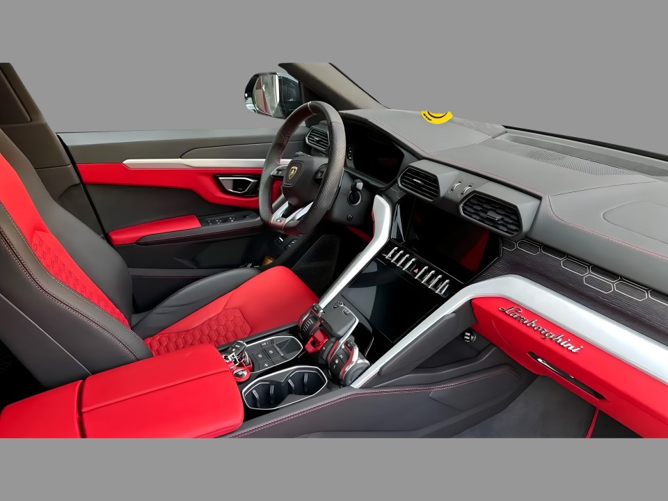 Lamborghini Urus - foto 8