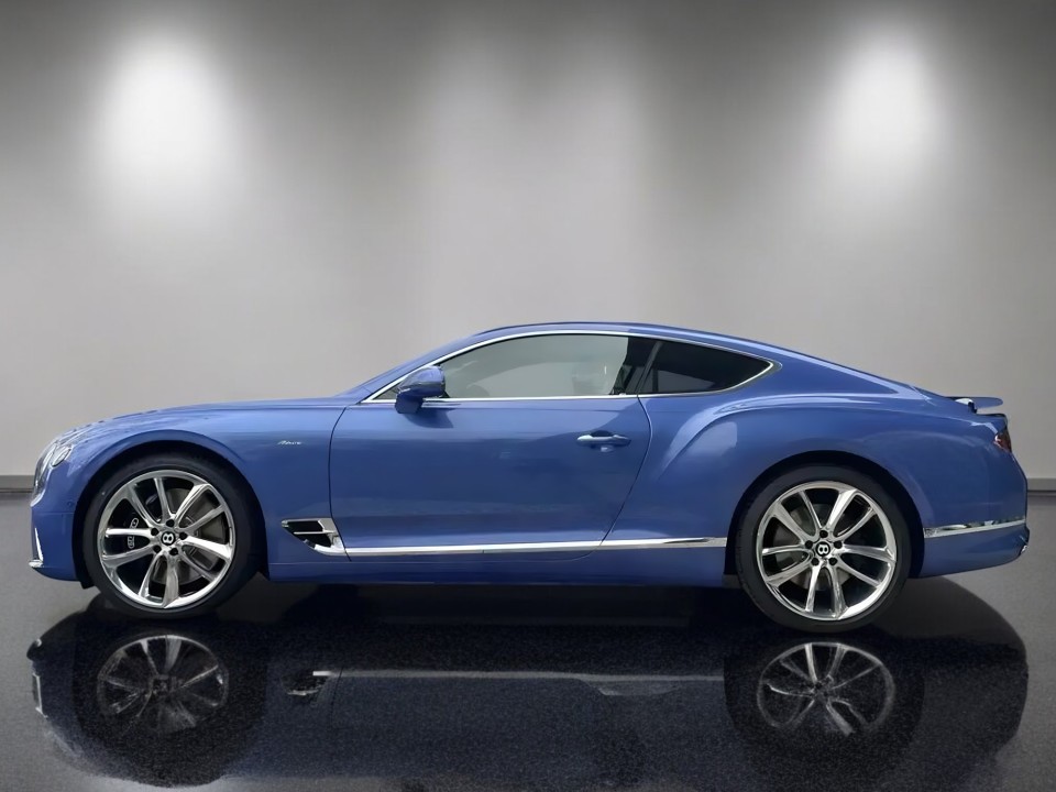 Bentley Continental GT Azure V8 - foto 7