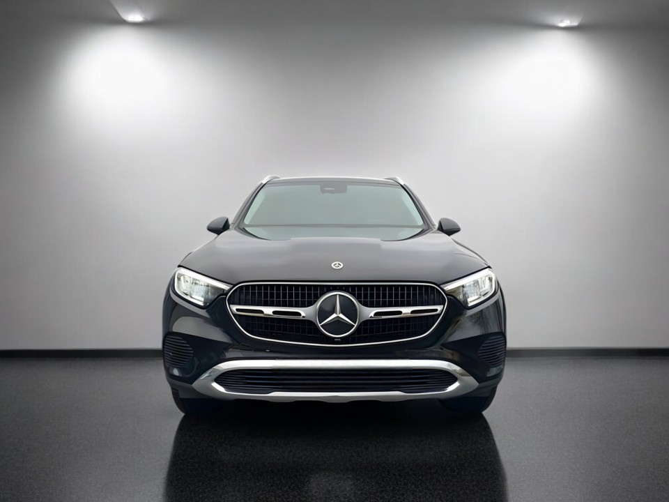 Mercedes-Benz GLC 300e 4MATIC (2)