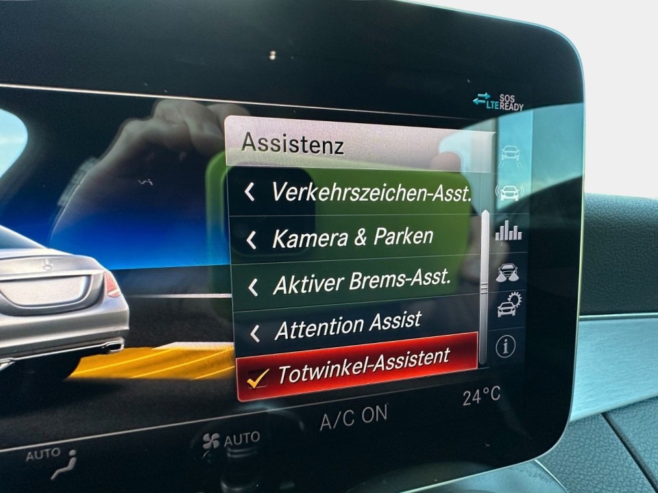 Mercedes-Benz C 220d AMG - foto 13