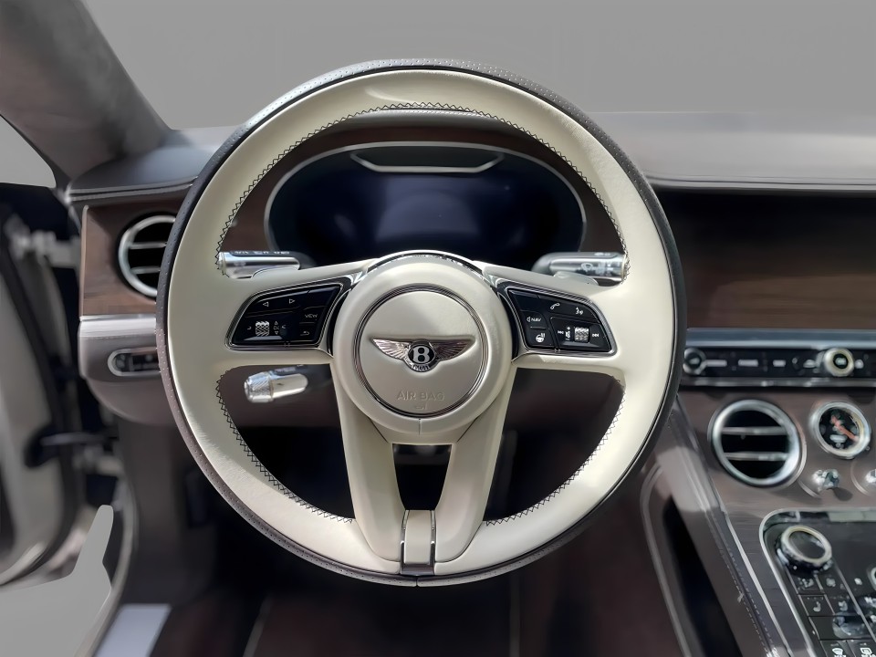 Bentley Continental GT V8 - foto 12